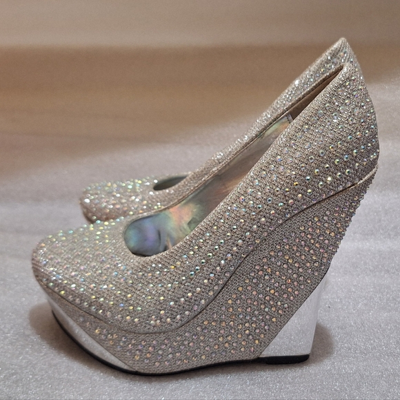 Shoes - 5" Silver Rhinestone Wedges